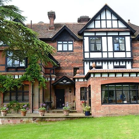 Hambledon House Bed & Breakfast Godalming Ngoại thất bức ảnh