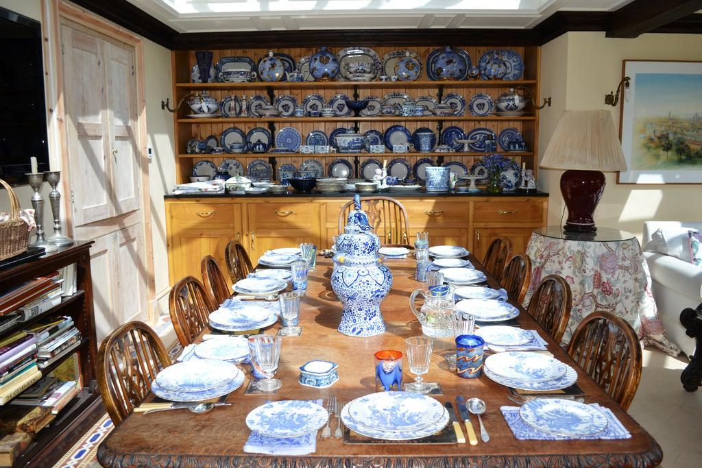 Hambledon House Bed & Breakfast Godalming Ngoại thất bức ảnh