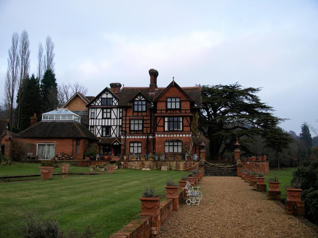 Hambledon House Bed & Breakfast Godalming Ngoại thất bức ảnh
